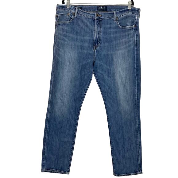 NWOT LUCKY BRAND Jean Men38x30 410 Athletic Fit Stonewash Straight Leg - Picture 1 of 13